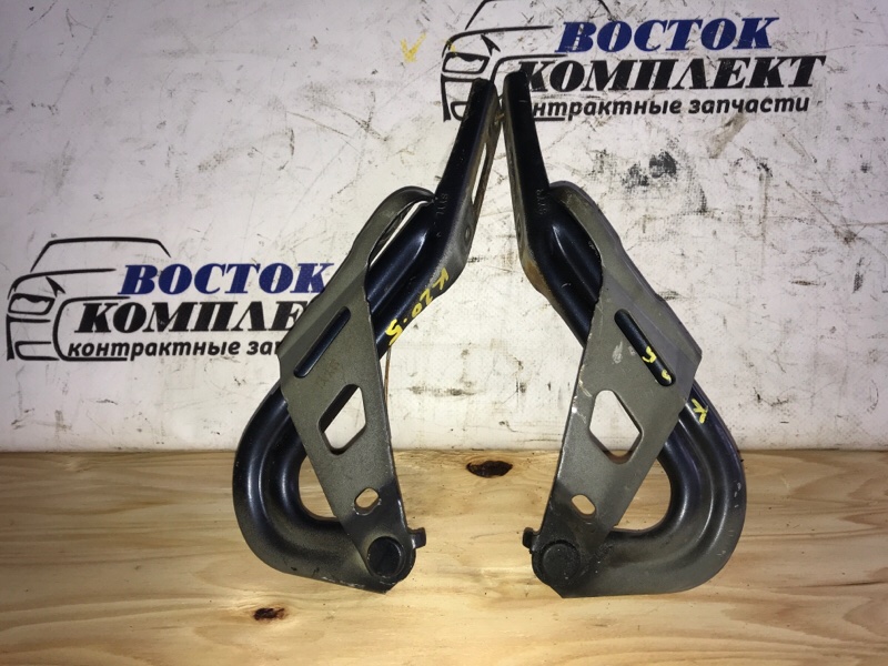 Петля капота Honda Freed GB3 L15A