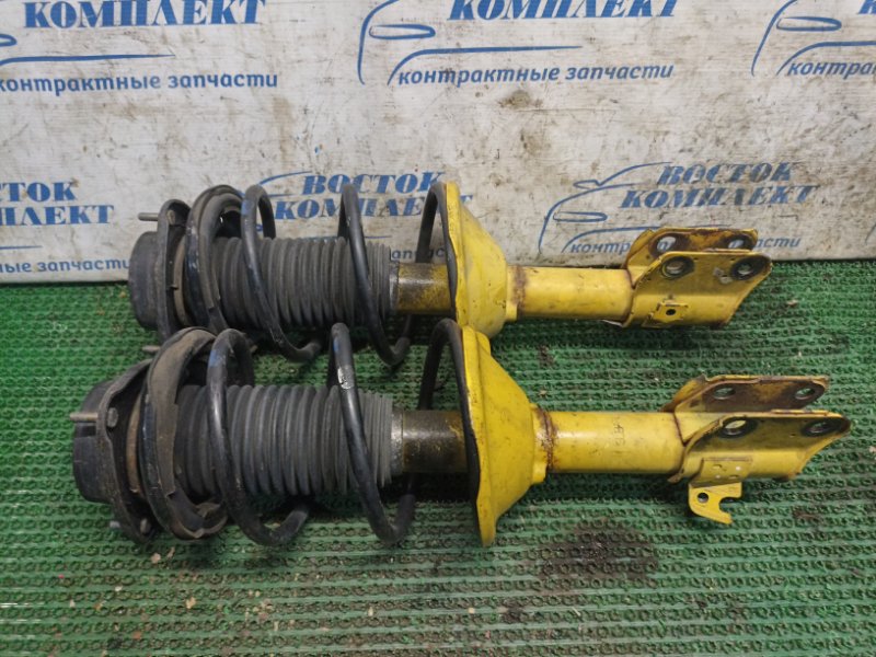 Стойка подвески Subaru Legacy BE5 EJ20 перед