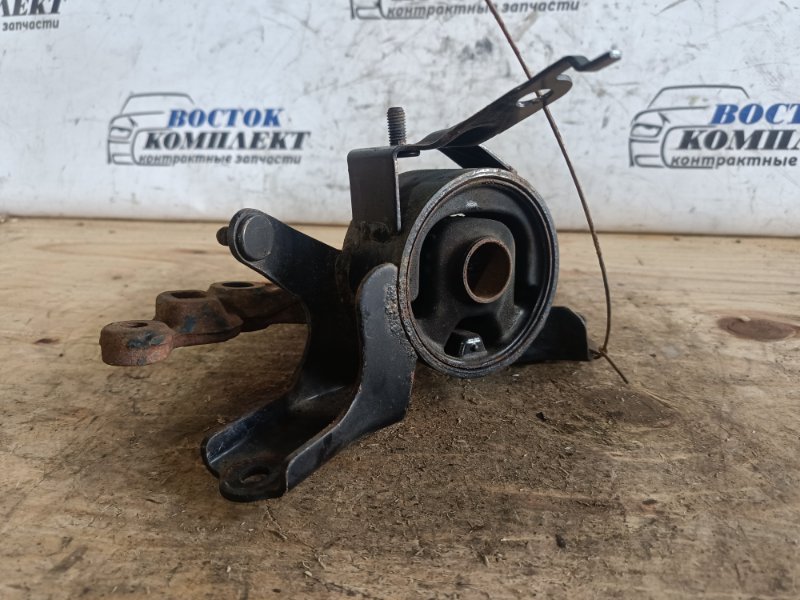 Подушка двигателя Daihatsu Move LA110S KF прав