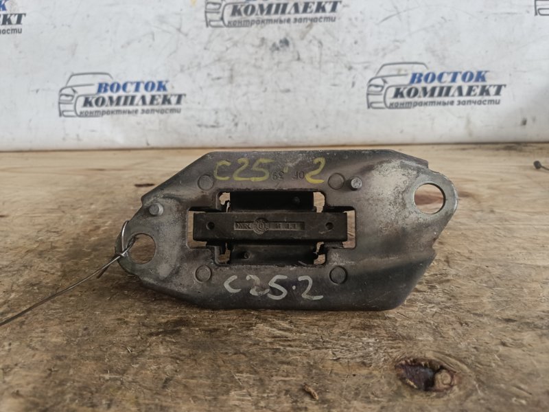 Подушка двигателя Volvo V70 лев