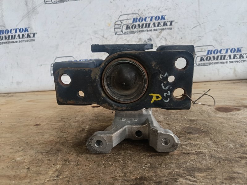 Подушка двигателя Nissan Cube 2004 BNZ11 CR14DE прав