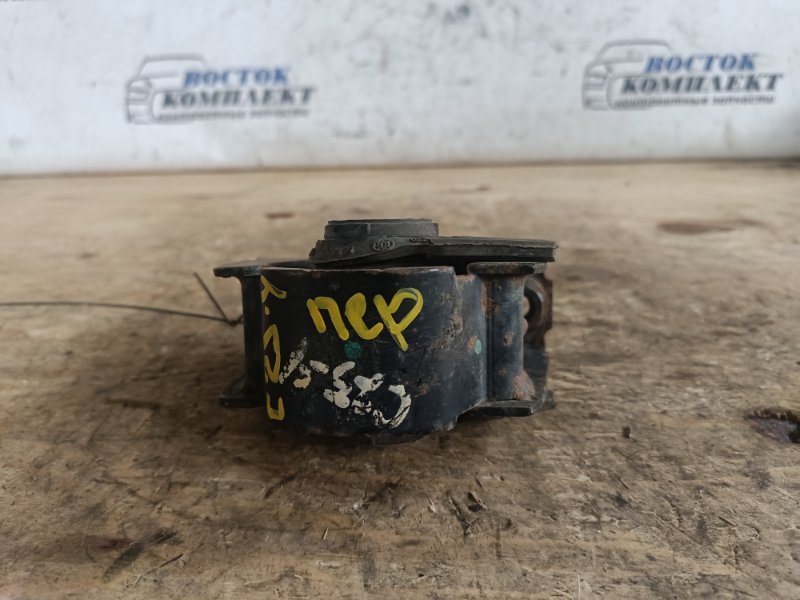 Подушка двигателя Toyota Avensis 2011 ZRT272 3ZR-FAE перед