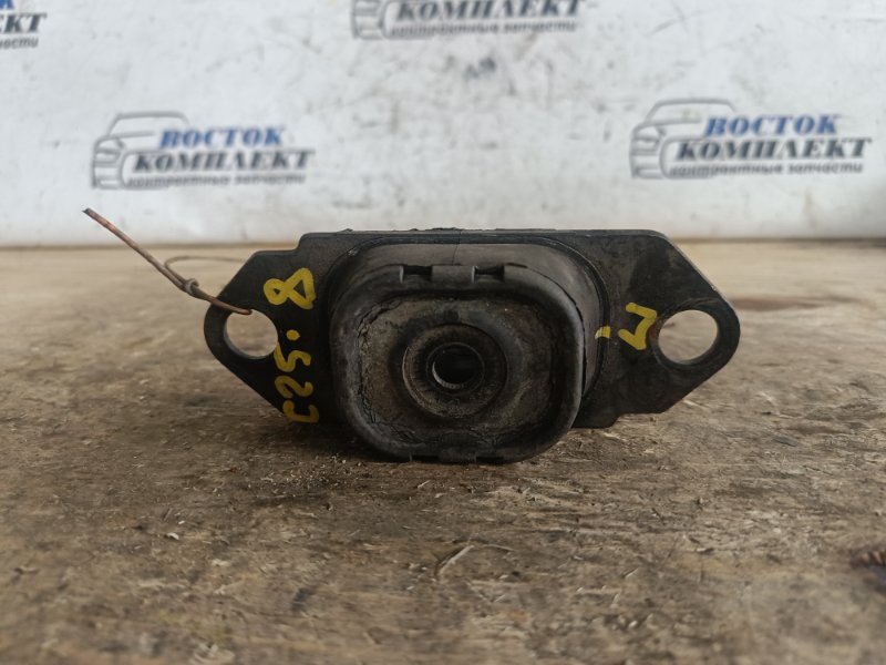 Подушка двигателя Mazda Familia VZNY12 HR16DE лев