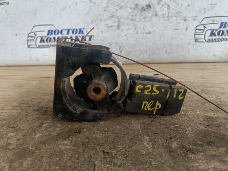 Подушка двигателя Toyota Voxy AZR65G 1AZ-FSE перед