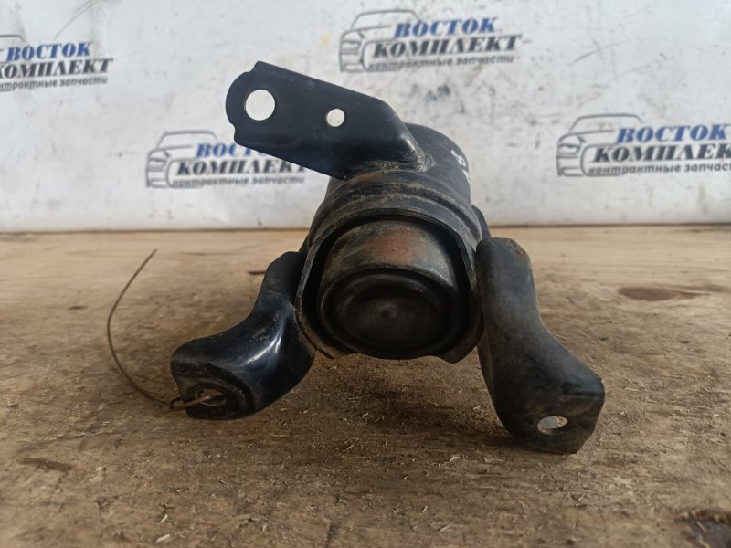 Подушка двигателя Toyota Voxy 2009 ZRR70W 3ZR-FAE прав