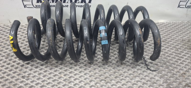 Пружина подвески Mercedes-Benz CLK200 2004 209342 271.940