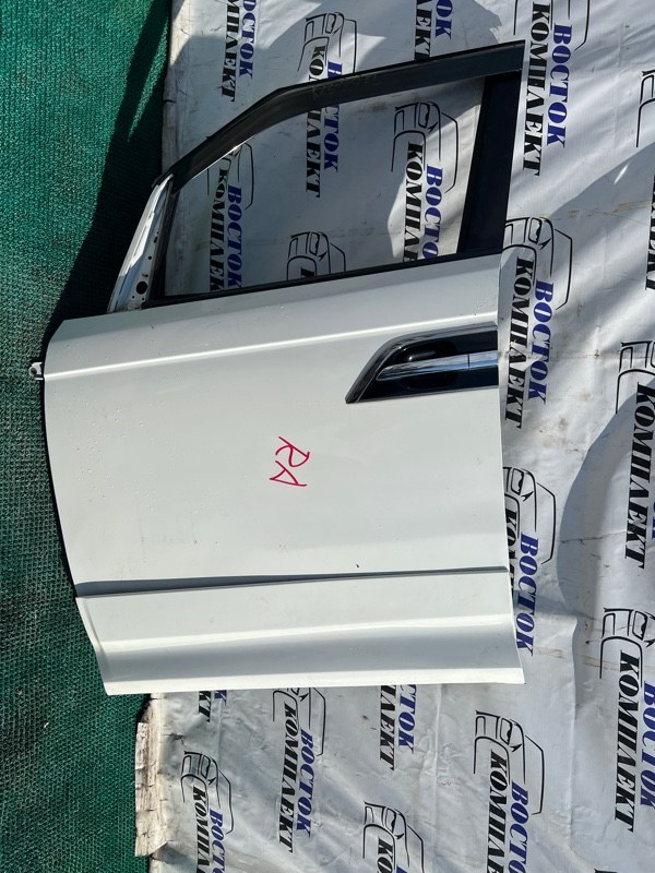 Дверь боковая Honda Elysion 2007 RR1 K24A перед лев