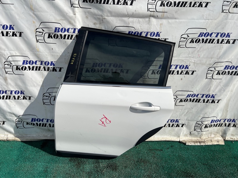 Дверь боковая Peugeot 2008 2019 U5 EB2DT зад лев