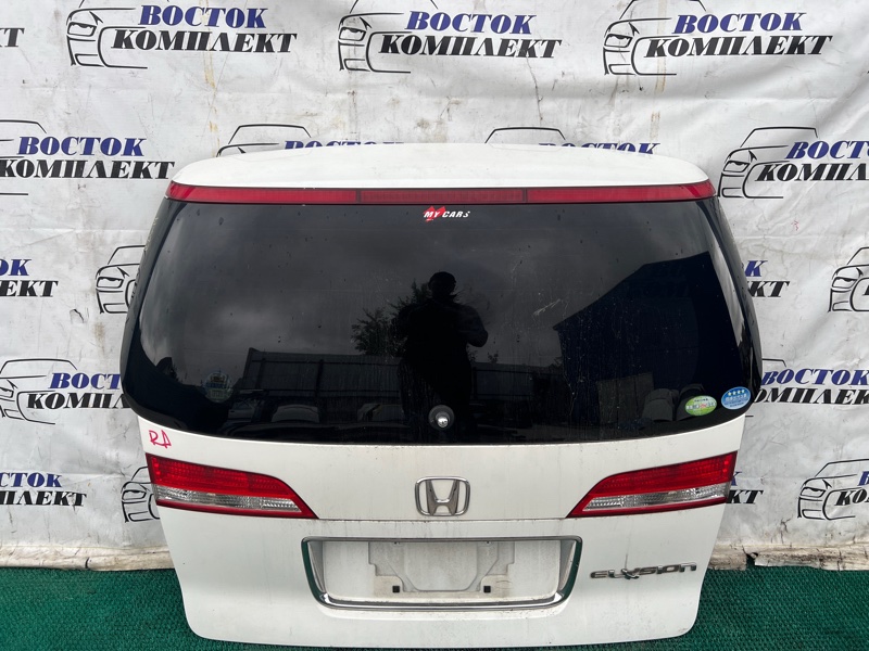 Дверь задняя багажника Honda Elysion 2004 RR1 K24A