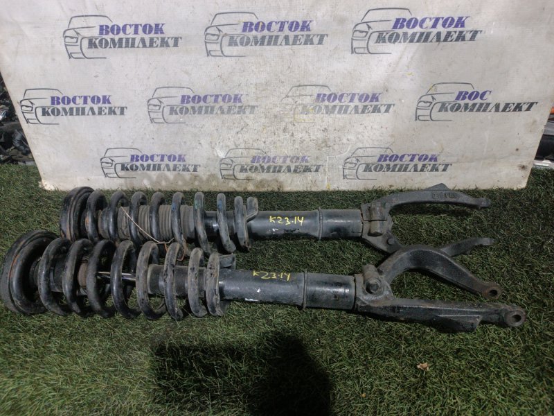 Стойка подвески Honda Elysion 2004 RR1 K24A перед прав