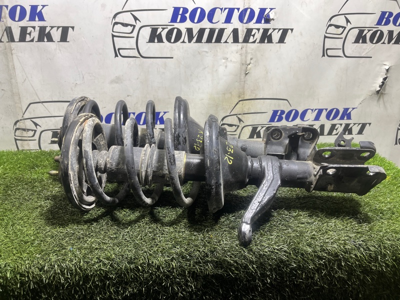 Стойка подвески Honda CR-V 2002 RD5 K20A перед лев