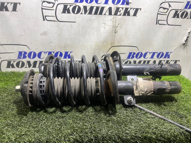 Стойка подвески Peugeot 2008 2019 U5 EB2DT перед лев