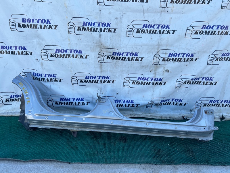 Порог кузова Honda CR-V 2002 RD5 K20A прав