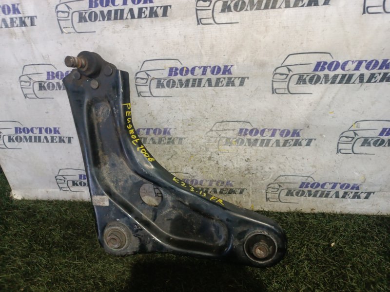 Рычаг подвески нижний Peugeot 2008 2019 U5 EB2DT перед прав