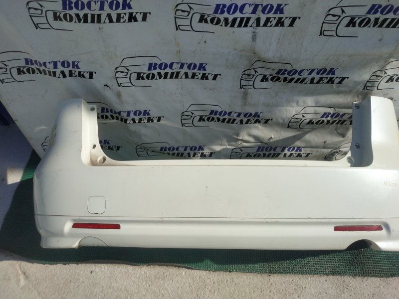 Бампер Honda Elysion 2004 RR1 K24A зад