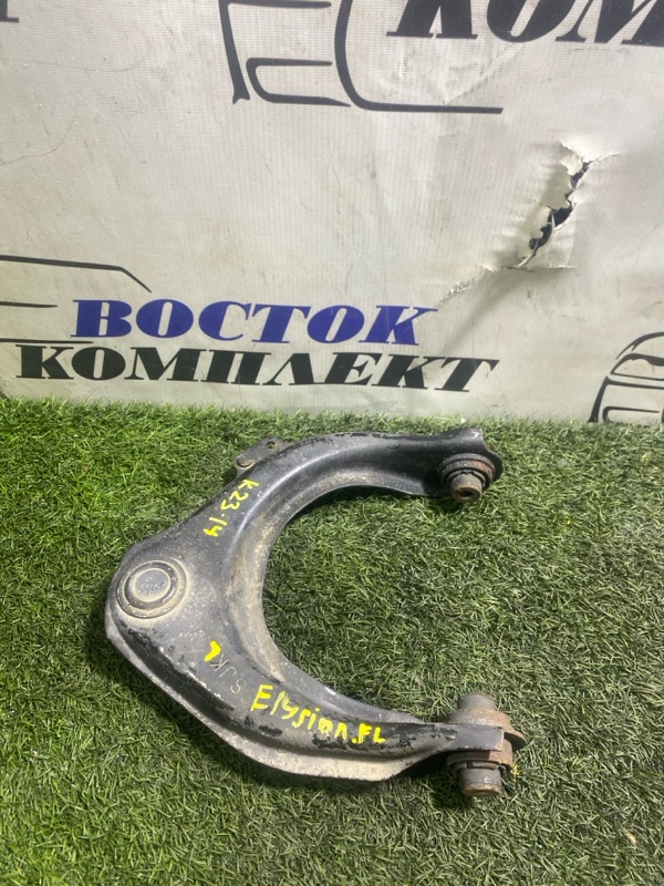 Рычаг подвески верхний Honda Elysion 2004 RR1 K24A перед лев