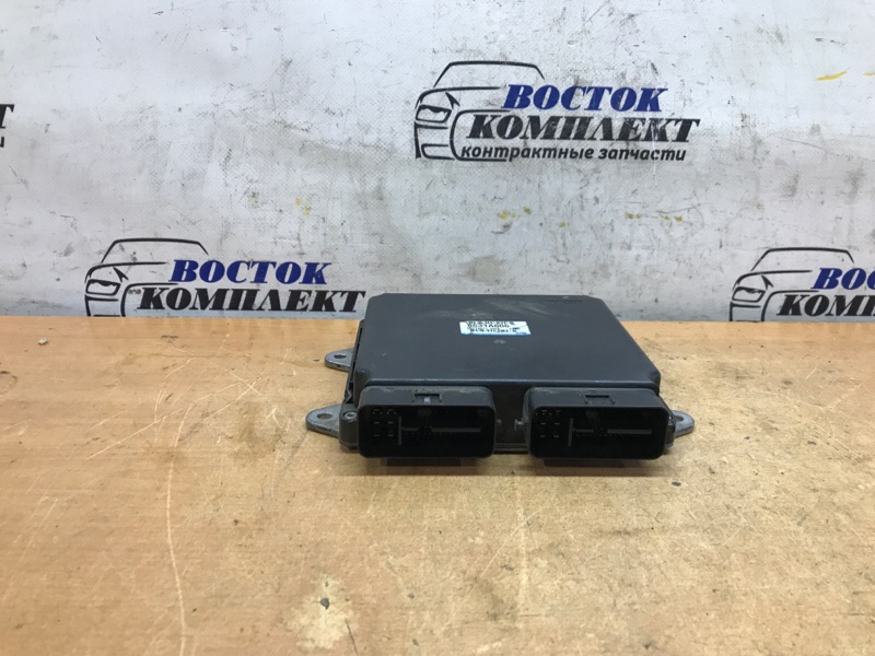 Блок управления ДВС Mitsubishi Colt 2009 Z21A 4A90