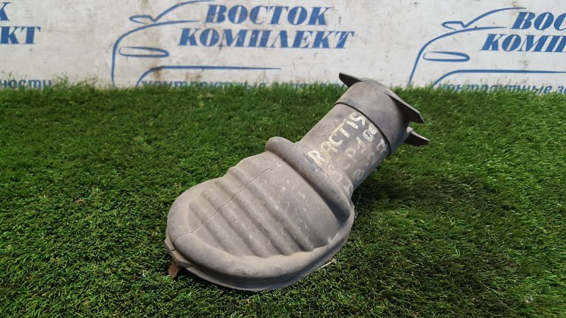 Пыльник рулевого кардана Toyota Ractis SCP100 2SZ-FE