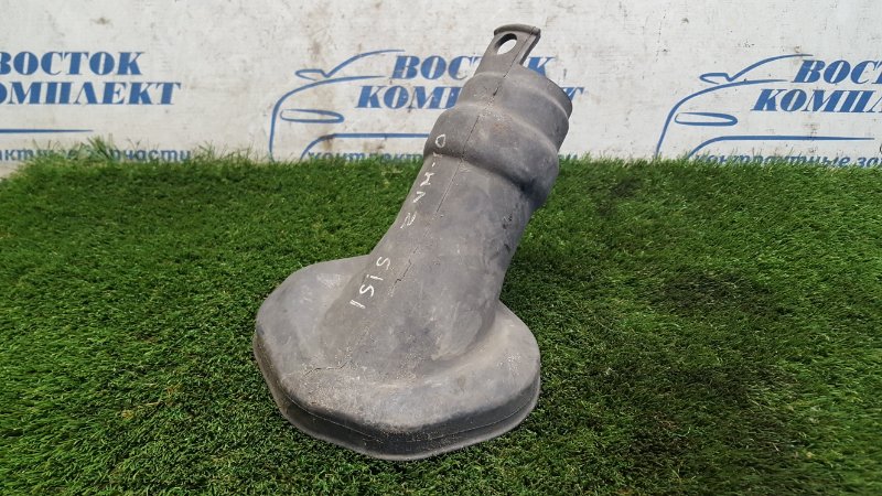 Пыльник рулевого кардана Toyota Isis ZNM10G 1ZZ-FE