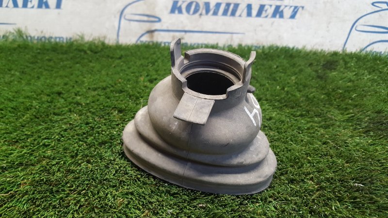 Пыльник рулевого кардана Toyota BB NCP31 1NZ-FE