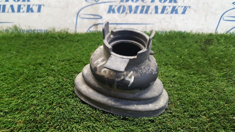 Пыльник рулевого кардана Toyota Vitz SCP10 1SZ-FE