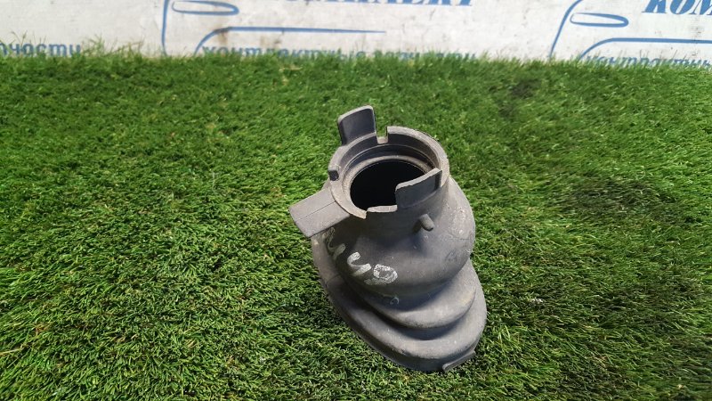 Пыльник рулевого кардана Toyota Vitz SCP10 1SZ-FE