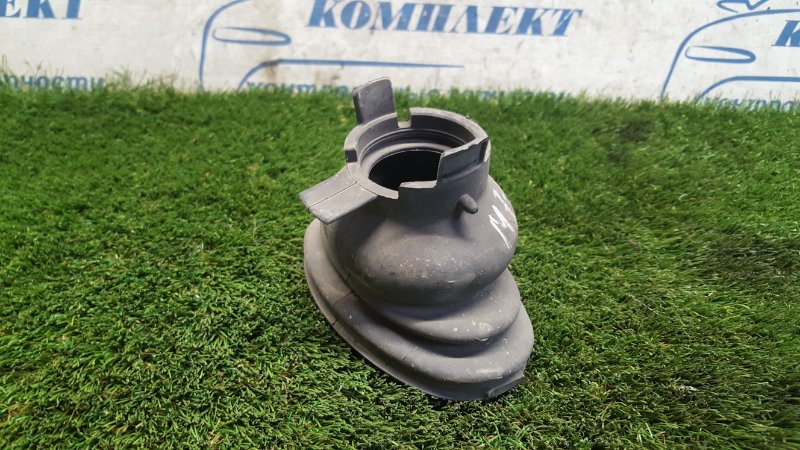 Пыльник рулевого кардана Toyota Platz SCP11 1SZ-FE