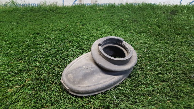 Пыльник рулевого кардана Toyota Funcargo NCP25 1NZ-FE