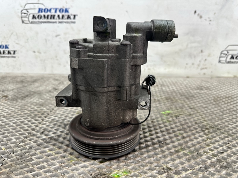 Компрессор кондиционера Nissan Cube BZ11 CR14DE