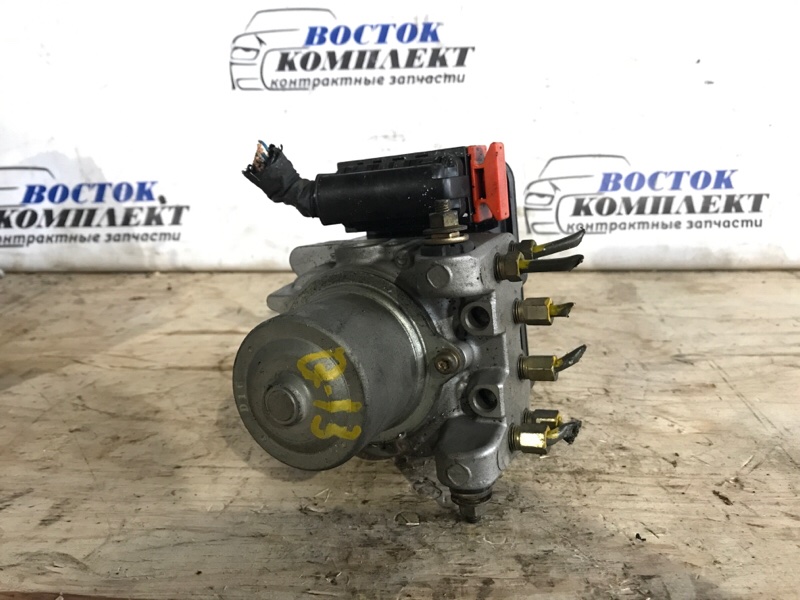 Блок ABS Honda Stream 2001 RN1 D17A