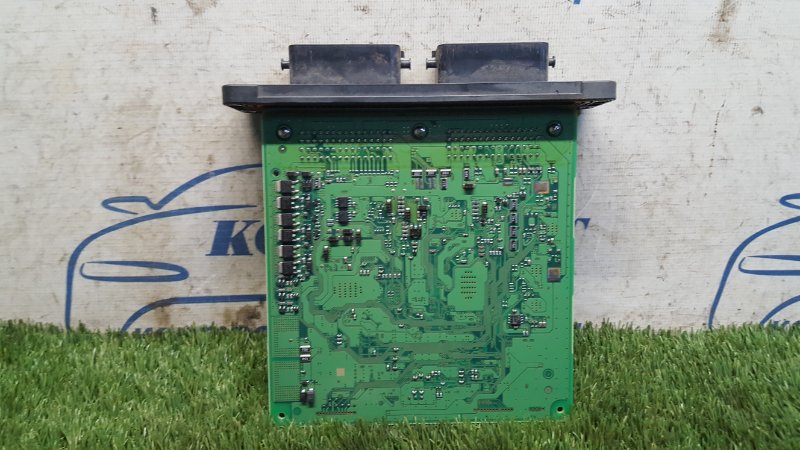 Блок управления ДВС Mazda Demio DE3AS ZJ-VE