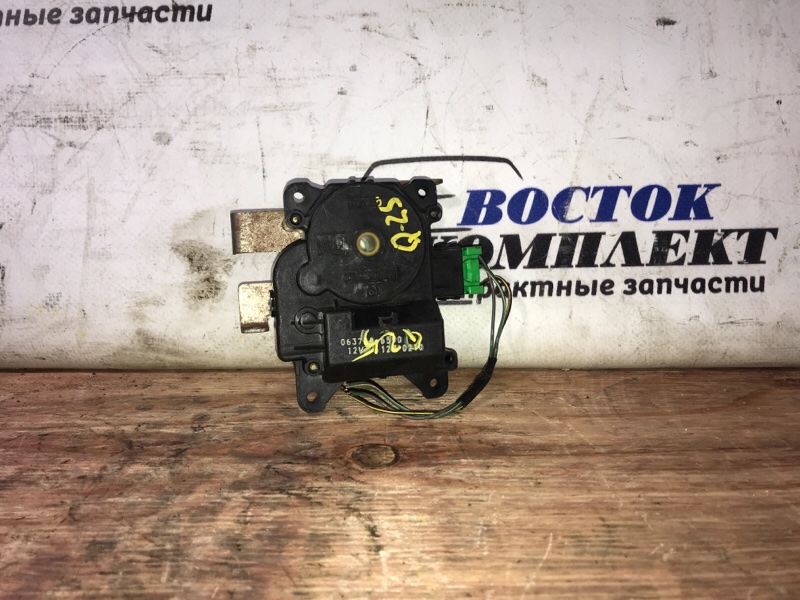 Сервопривод заслонок печки Honda Stepwgn 1999 RF1 B20B