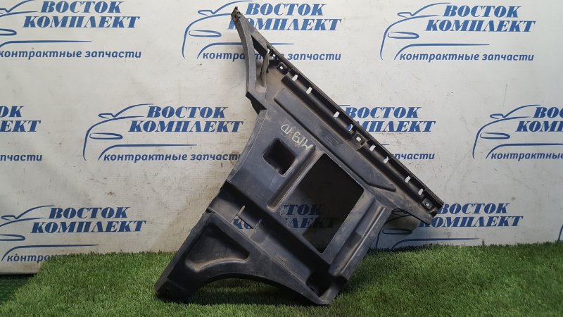 Клипса бампера Volvo V70 2006 SW65 B5244S зад лев