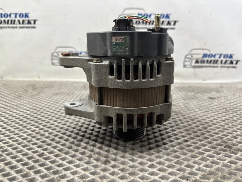 Генератор Nissan Tiida Latio SC11 HR15DE