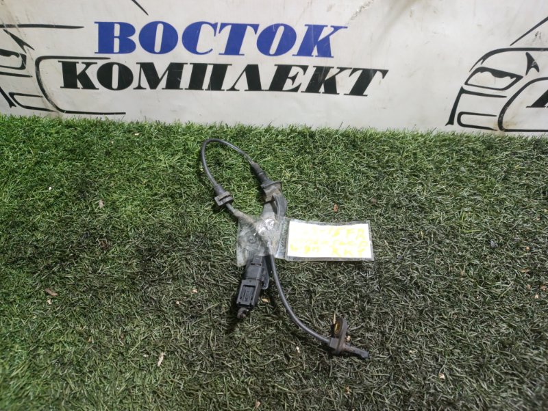Датчик ABS Honda Stepwgn 2010 RK1 R20A перед прав