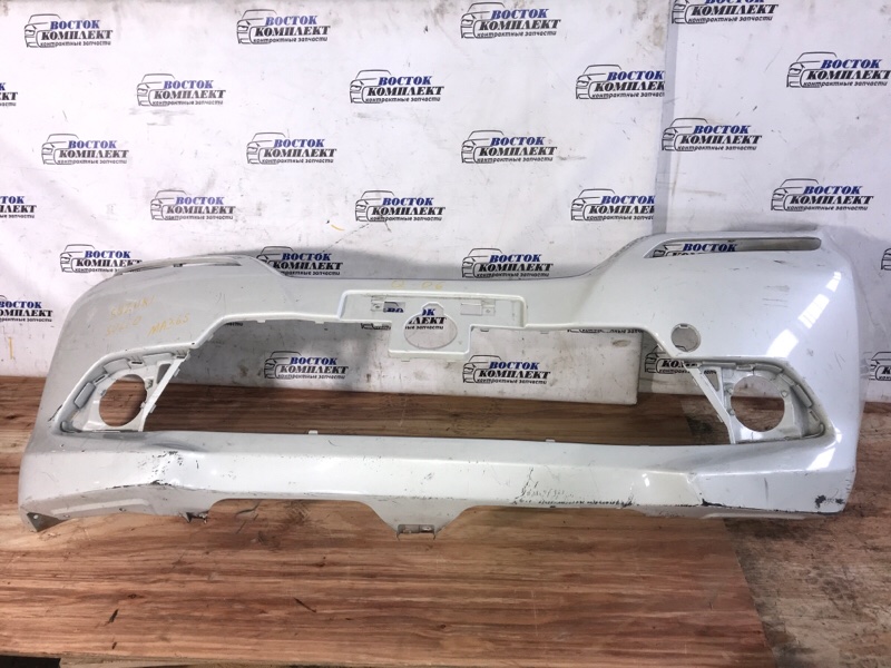 Бампер Suzuki Solio MA36S K12C перед