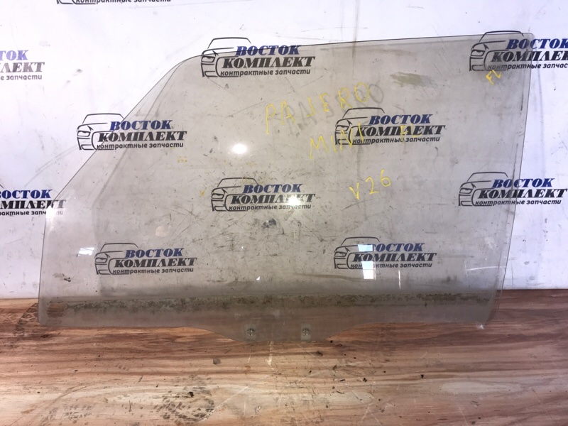 Стекло двери Mitsubishi Pajero 1995 V26W 4M40 перед лев