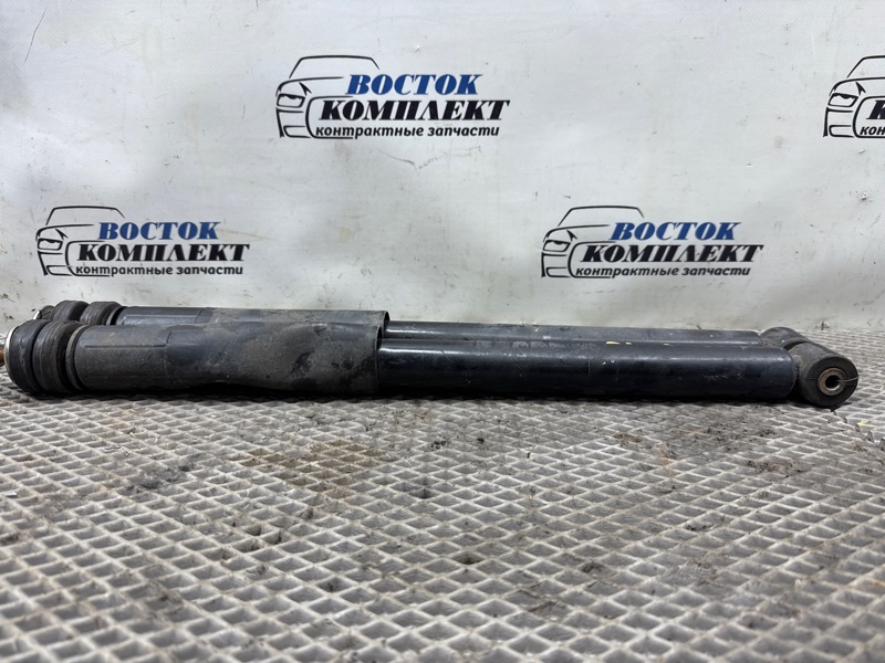 Амортизатор подвески Honda Airwave 2008 GJ1 L15A зад