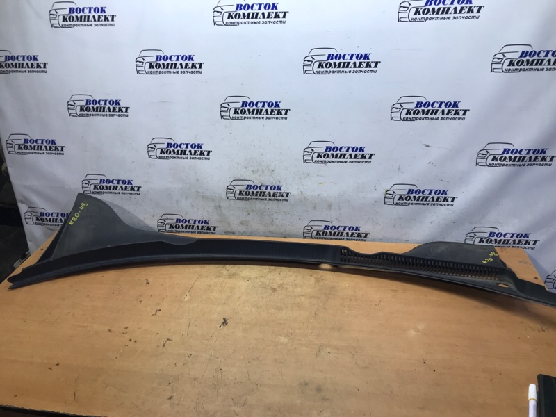 Решетка под лобовое стекло Volkswagen Golf WVWZZZ CBZ