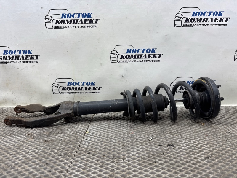 Стойка подвески Honda Odyssey 2002 RA6 F23A перед лев