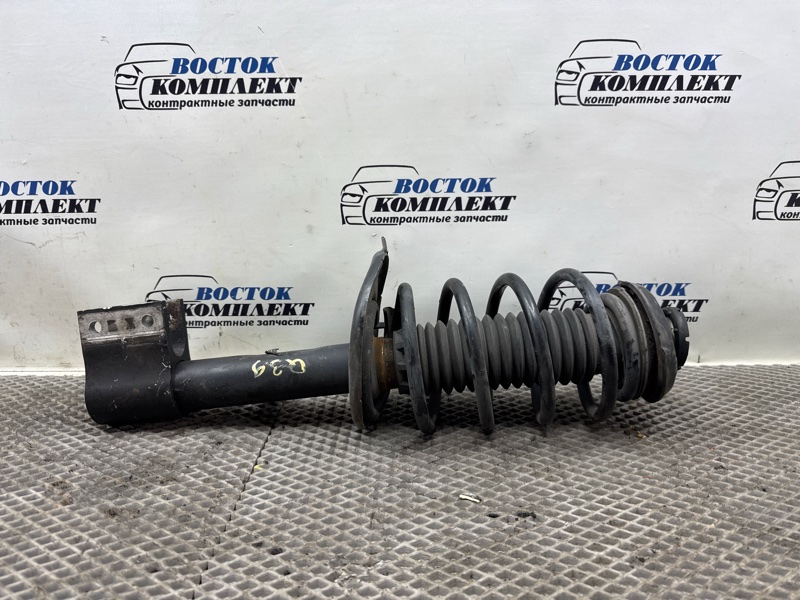 Стойка подвески Peugeot 3008 2013 T84 EP6CDT перед лев