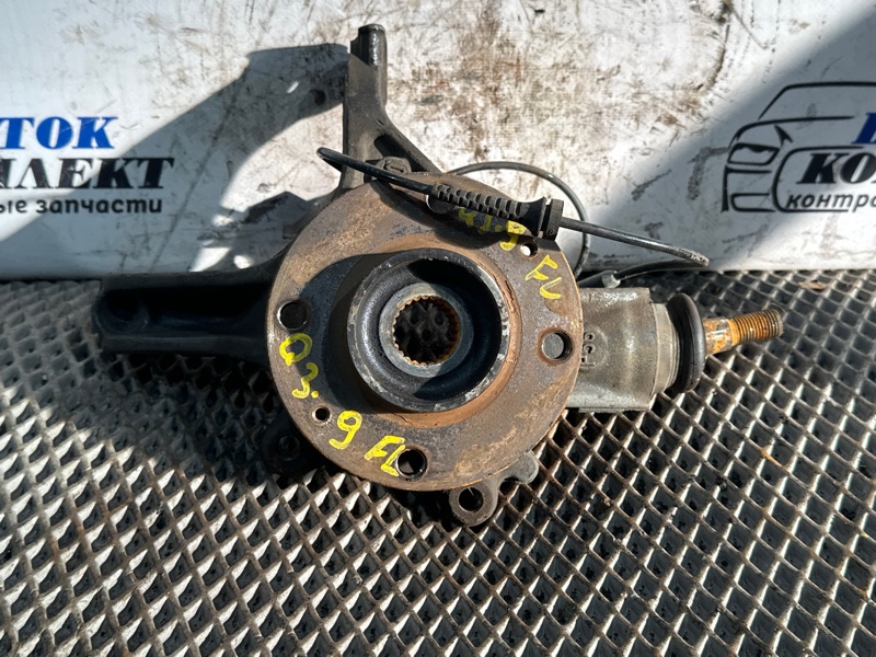 Ступица Peugeot 3008 2013 T84 EP6CDT перед лев