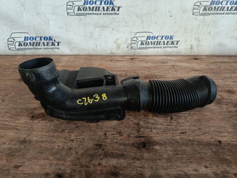 Воздухозаборник Peugeot 207 VF3WC5FS 10FHCK