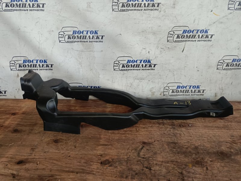 Воздухозаборник Audi A6 2006 AUK