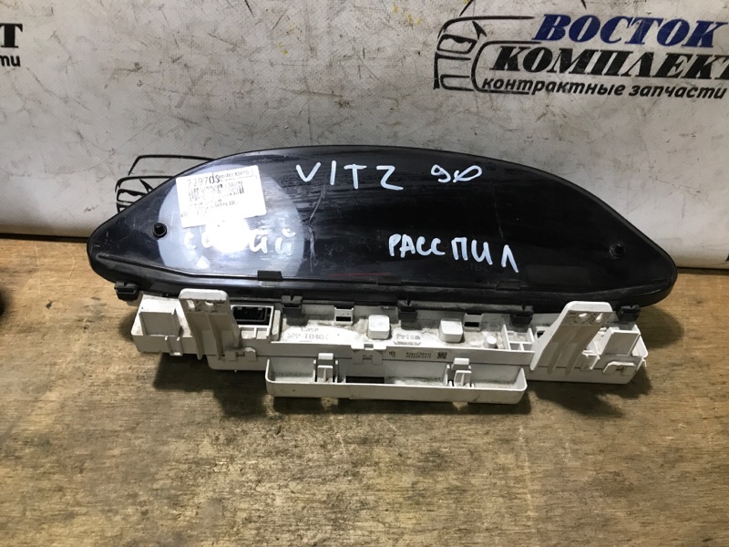 Комбинация приборов Toyota Vitz 2005 KSP90 1KR-FE