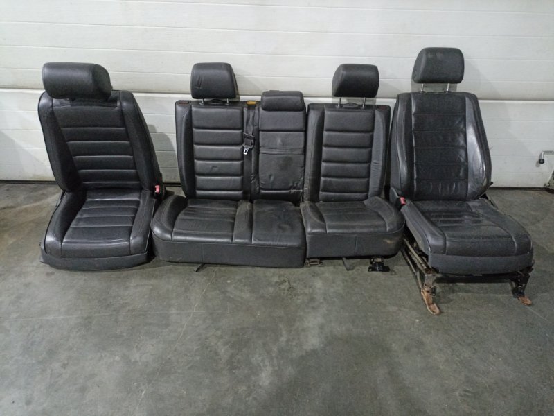 Сиденья комплект Volkswagen Touareg 2005 7L6 BMX