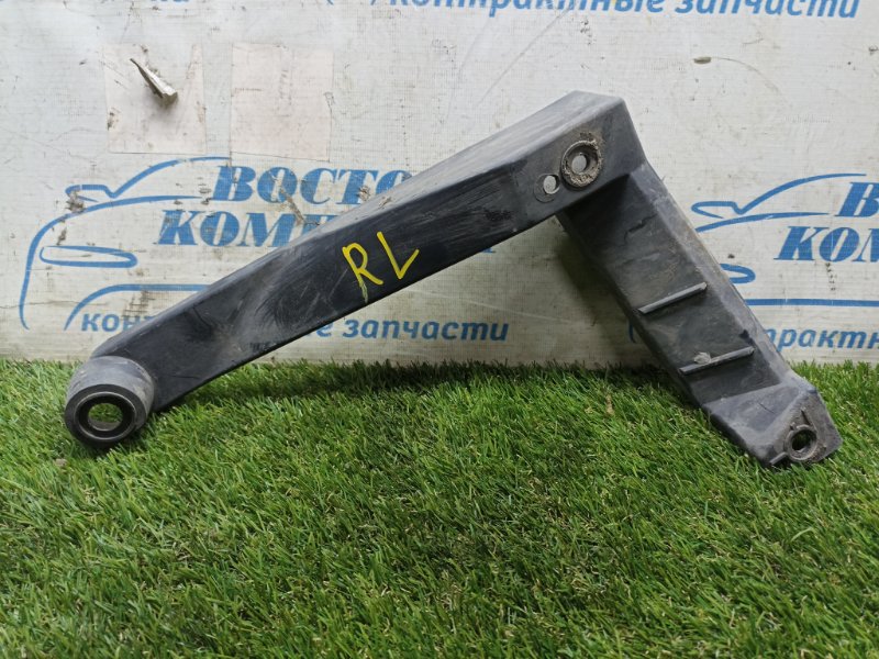 Клипса бампера Volkswagen Touareg 2005 7L6 BMX зад лев