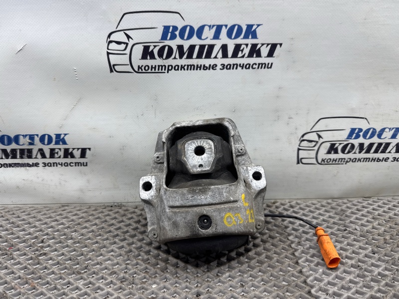 Подушка двигателя Audi A4 2012 8K2 CDNB лев