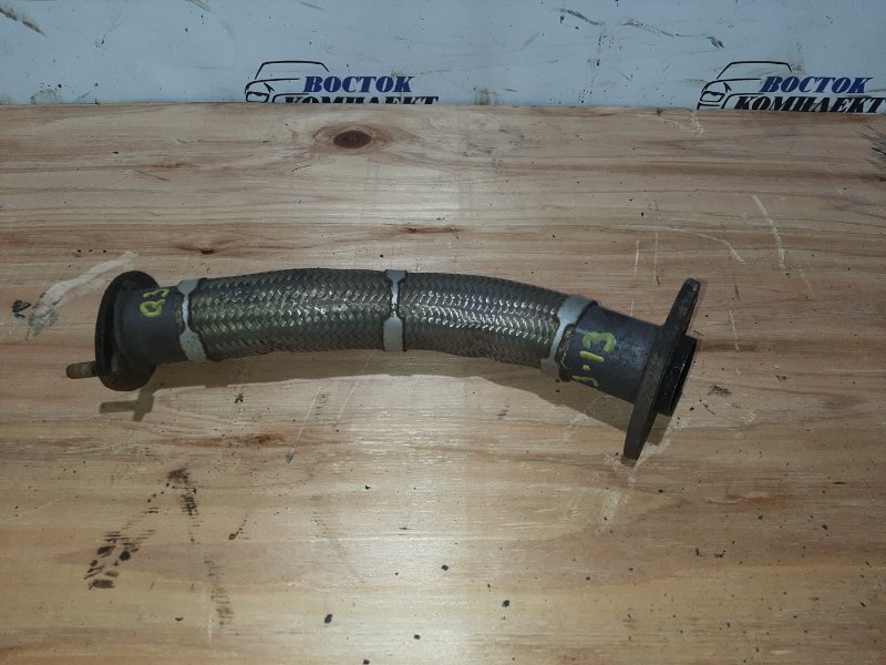 Труба приемная глушителя Isuzu Bighorn 2000 UBS73GW 4JX1