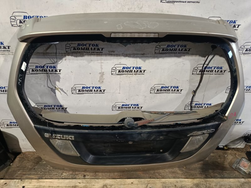 Дверь задняя багажника Suzuki Aerio RB21S M15A
